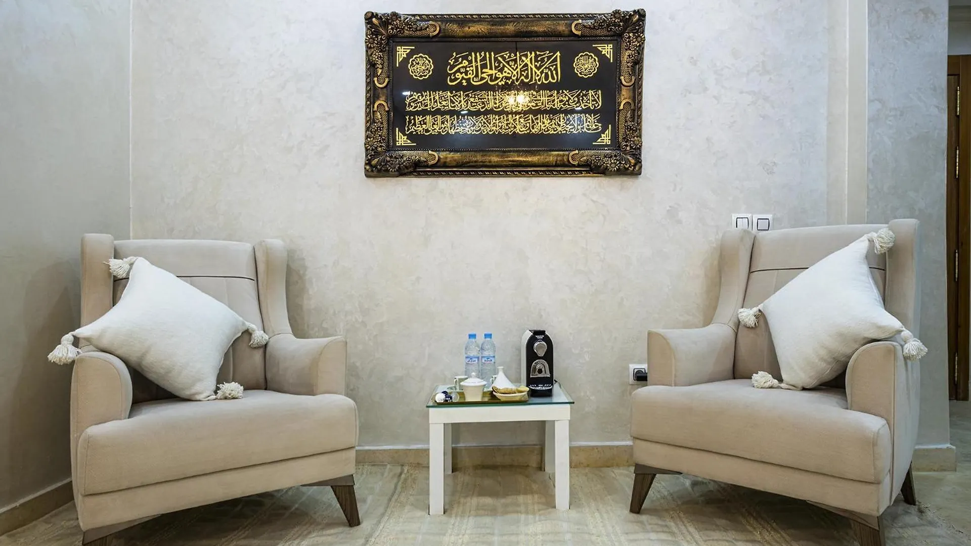 Apartment Appartement Bien Equipe Au Centre Ville Garage Prive Et Climatiseur Fibre 5G Marrakesh Morocco