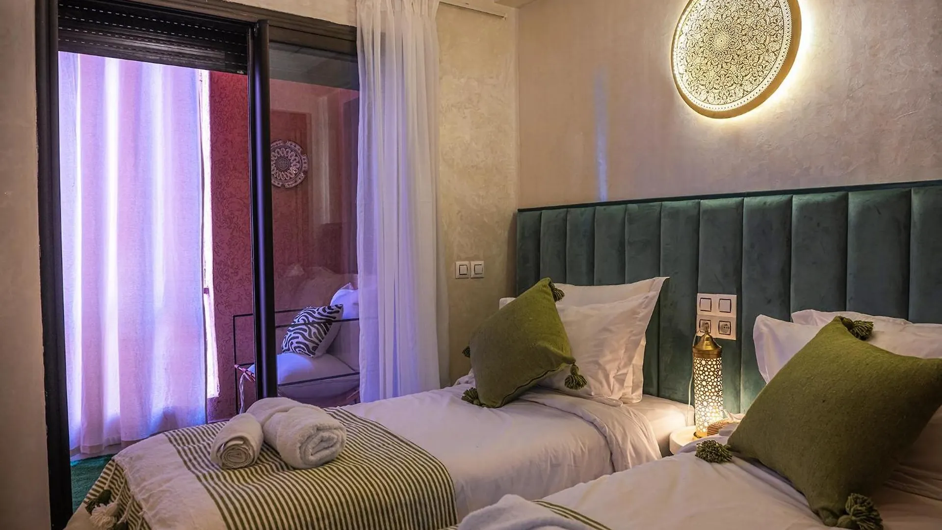 Appartement Bien Equipe Au Centre Ville Garage Prive Et Climatiseur Fibre 5G Marrakesh