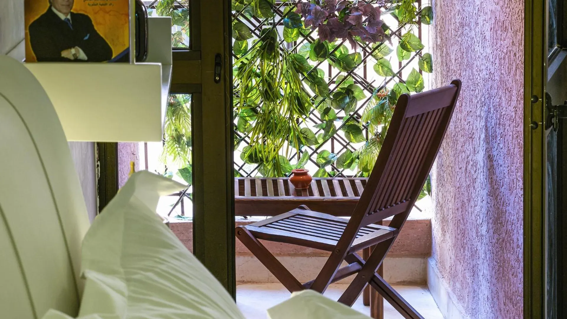 Apartment Appartement Bien Equipe Au Centre Ville Garage Prive Et Climatiseur Fibre 5G Marrakesh