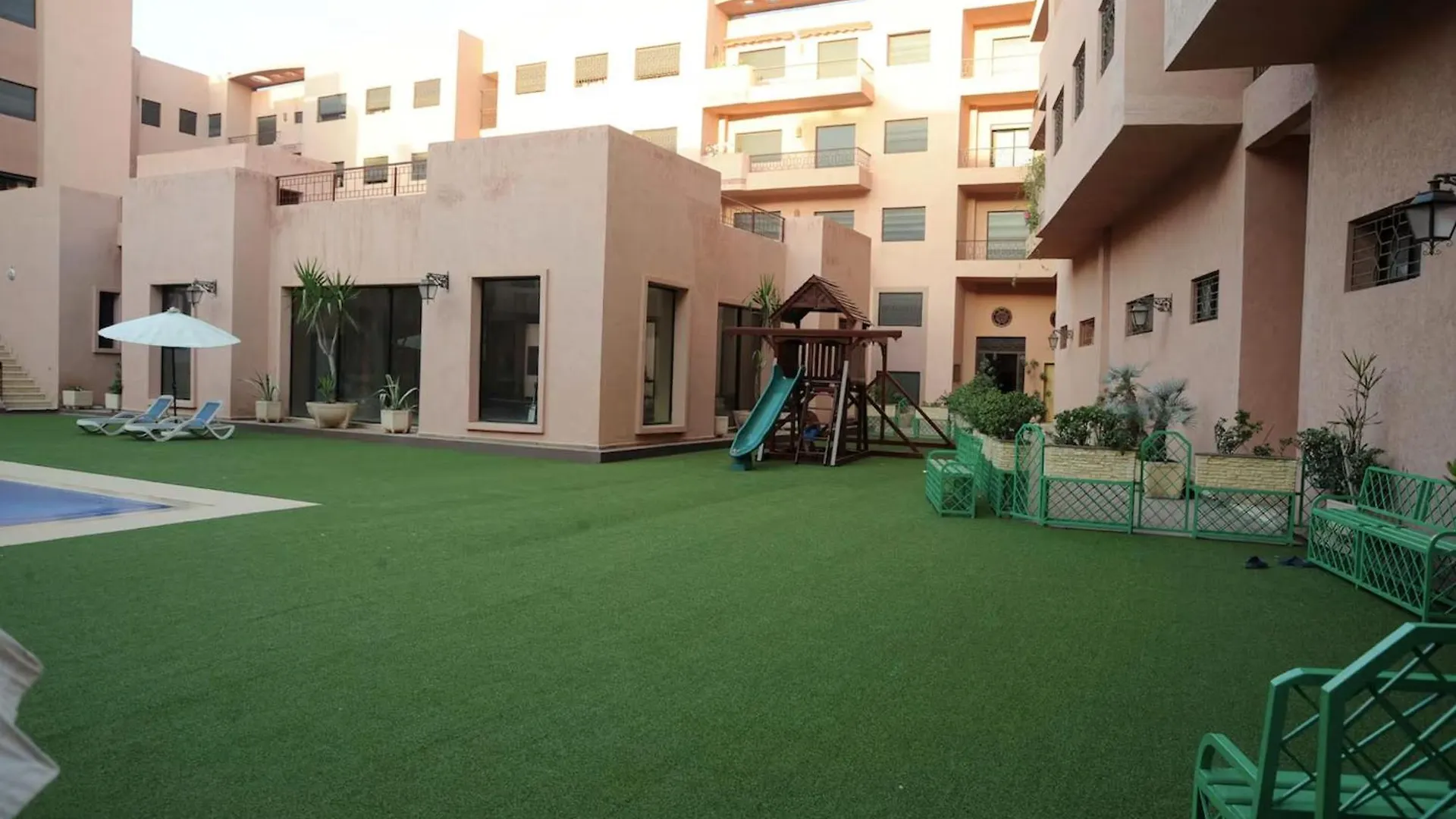 Appartement Bien Equipe Au Centre Ville Garage Prive Et Climatiseur Fibre 5G Marrakesh